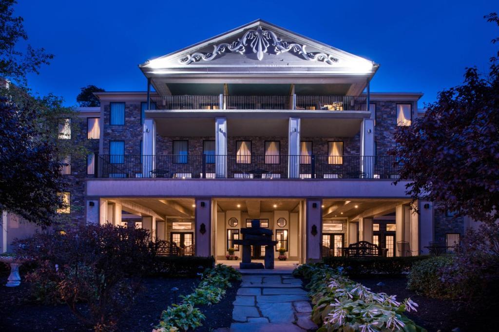 לוויסטון Niagara Crossing Hotel And Spa מראה חיצוני תמונה